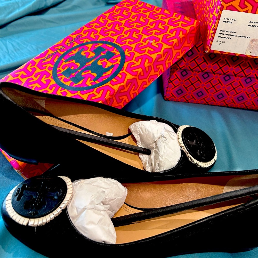 Tory Burch shoes 7 USA size